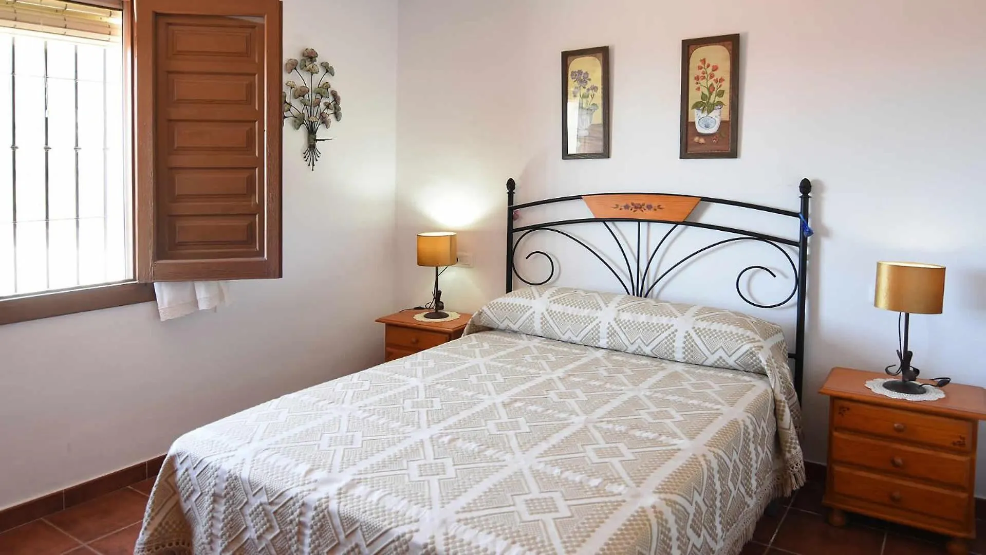 הוילה פריחיליאנה Casa Carrerilla